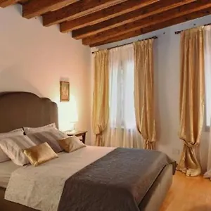 Appartamento Leone Marciano Independent&private Entrance, Venezia