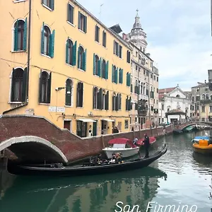 Luxury San Firmino Canal View Alojamento de Acomodação e Pequeno-almoço