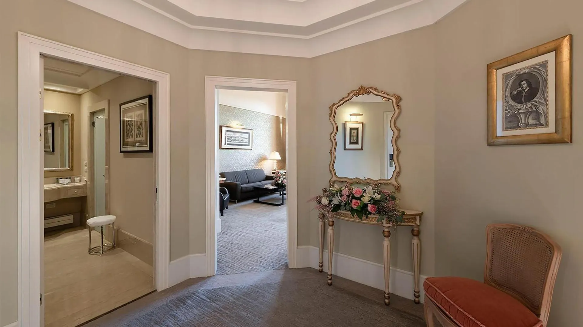 San Clemente Palace Kempinski Venice 5*,