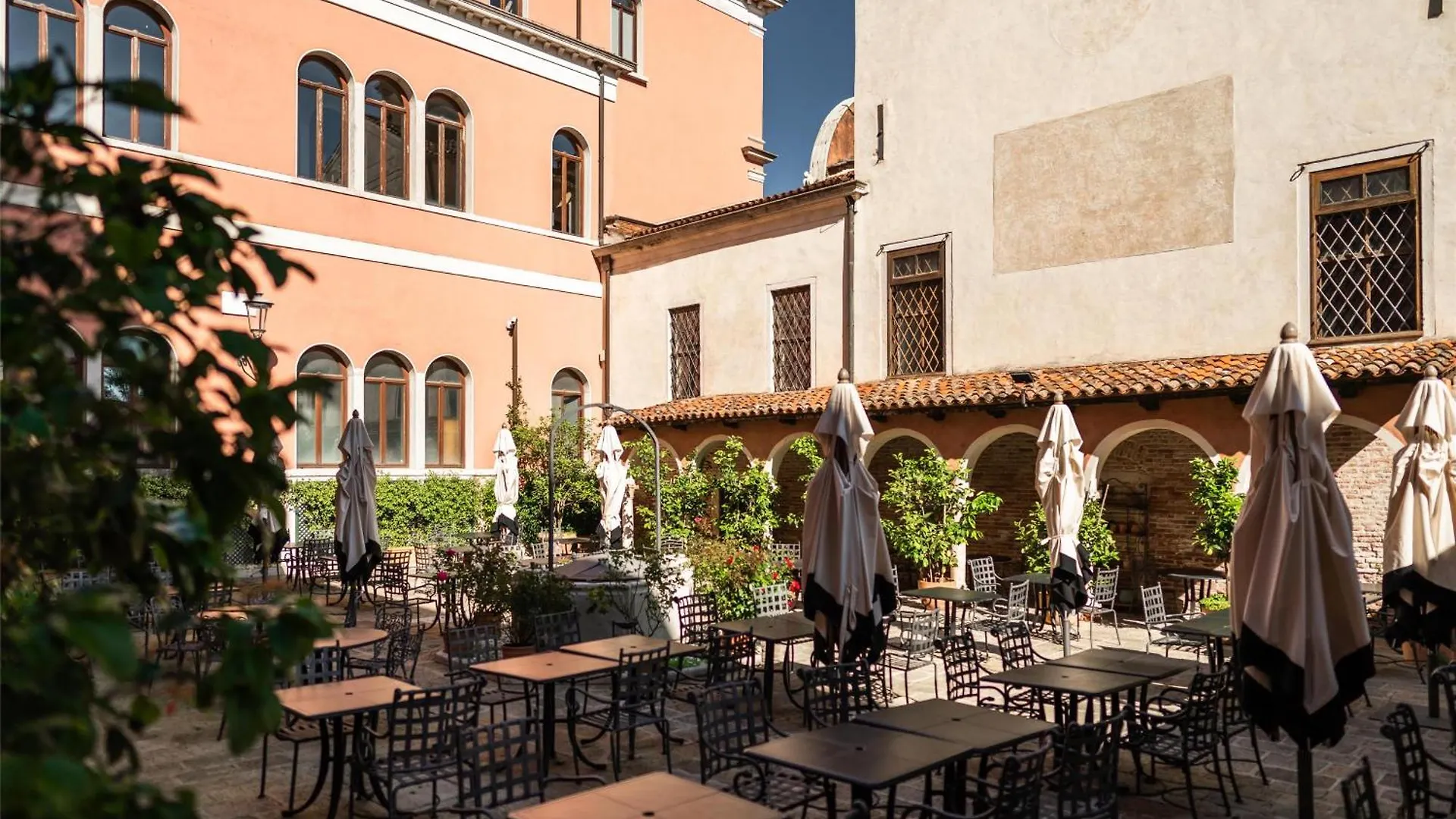 San Clemente Palace Kempinski Venice 5*,  Italy